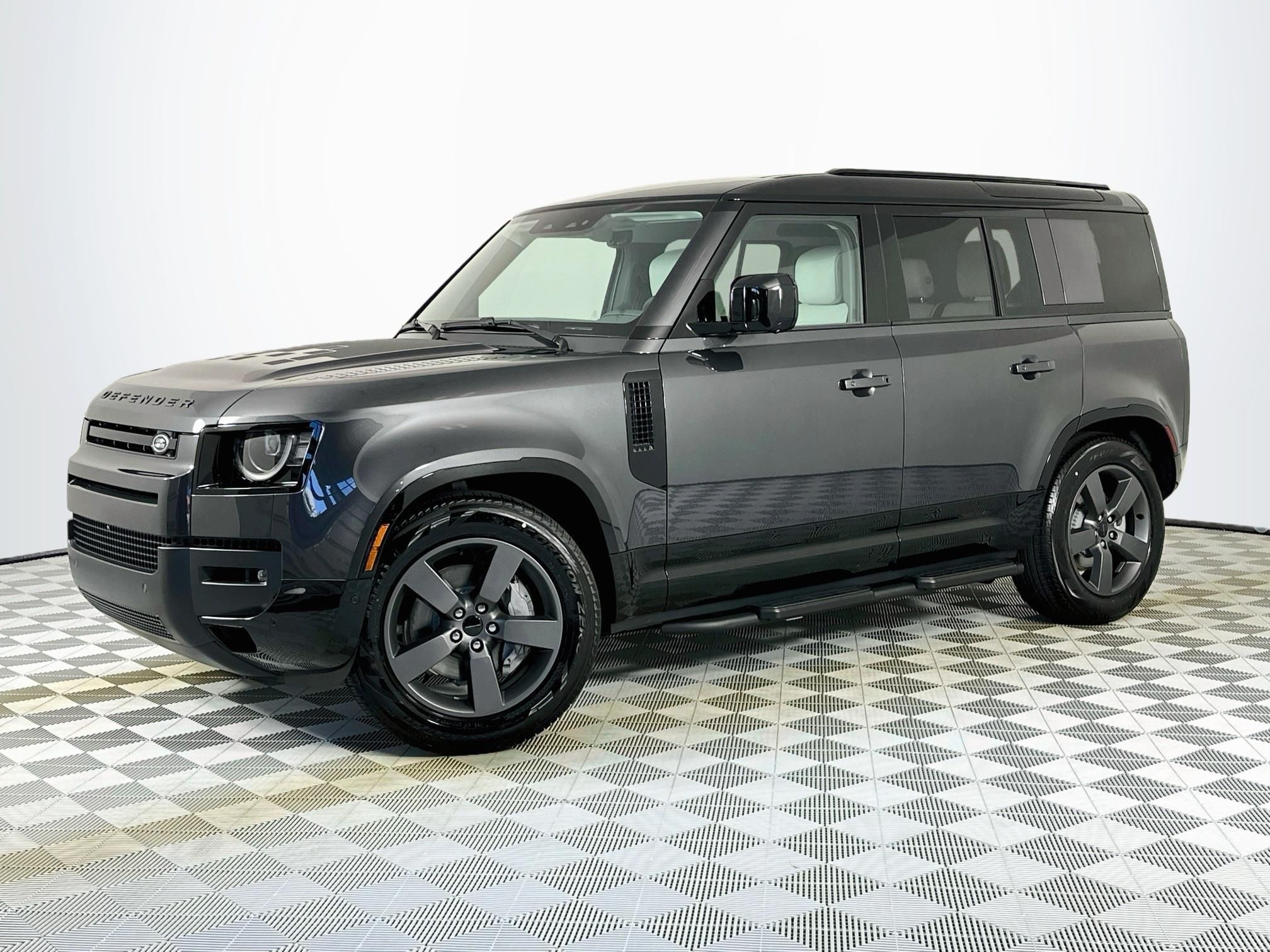 2026 Land Rover Defender 110