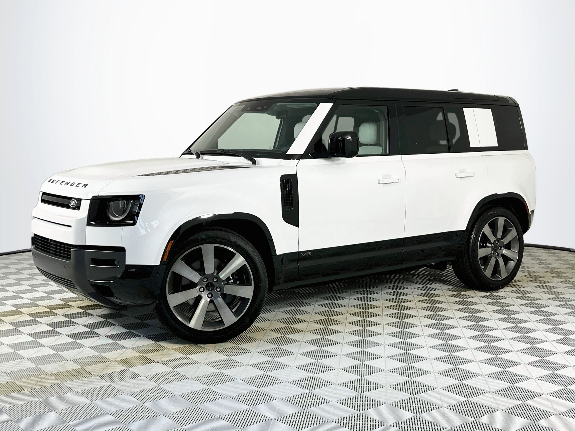 2026 Land Rover Defender 110