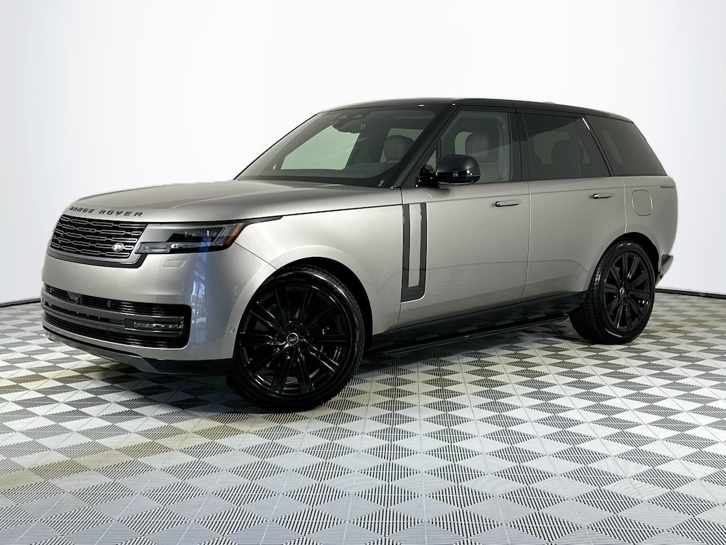 New 2025 Land Rover Range Rover Plug-In Hybrid SE SUV