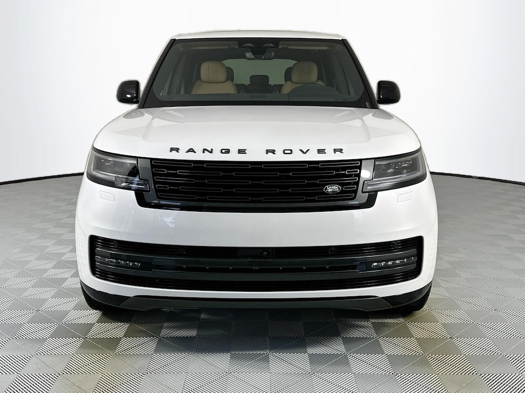 New 2025 Land Rover Range Rover SE SUV