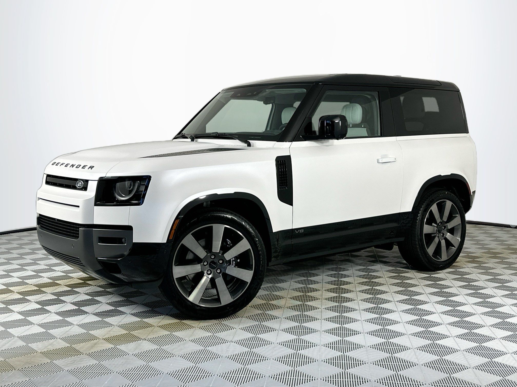 2026 Land Rover Defender 90