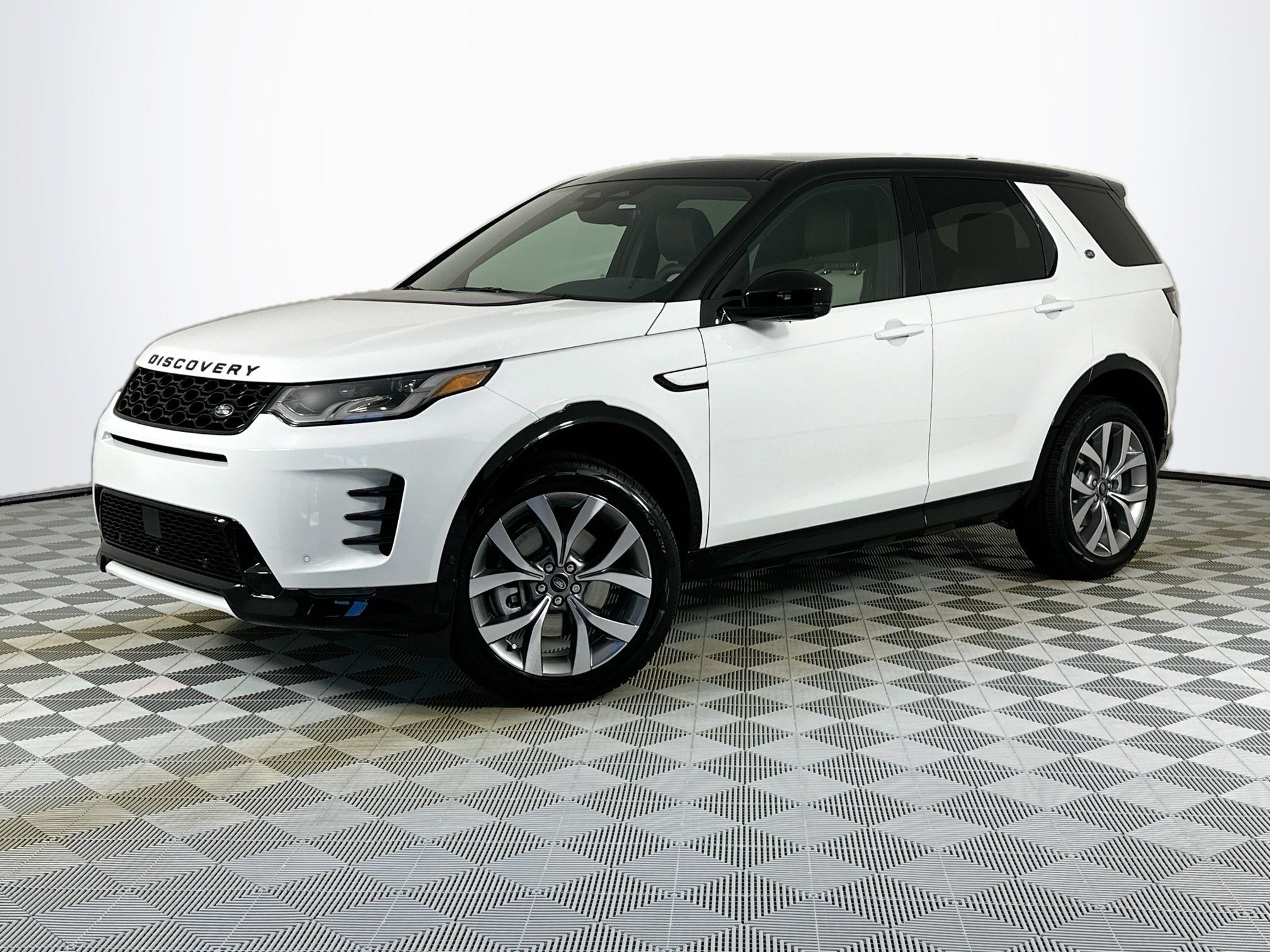 2026 Land Rover Discovery Sport