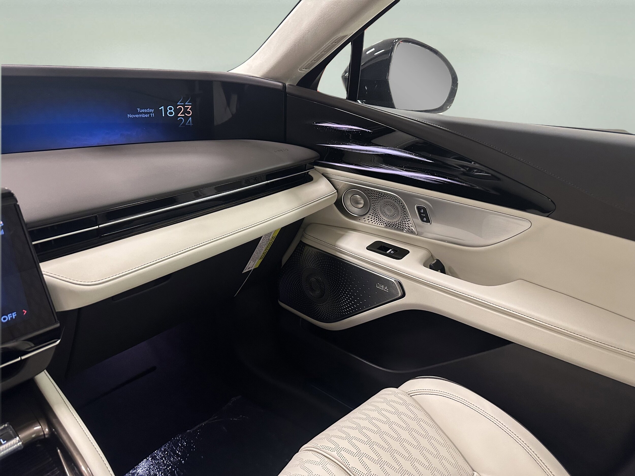 2026 Lincoln Nautilus Black Label - Photo 17