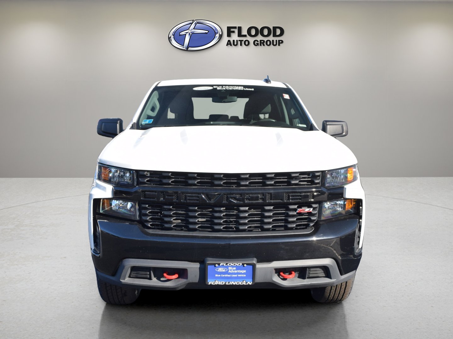 2022 Ford Escape SEL photo 2