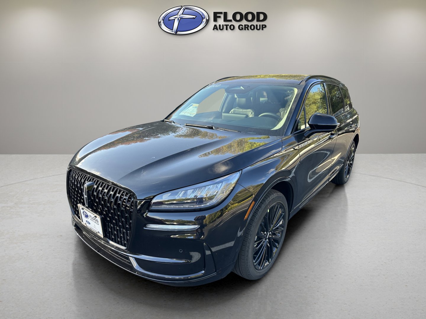 2026 Lincoln Corsair Premiere photo 3