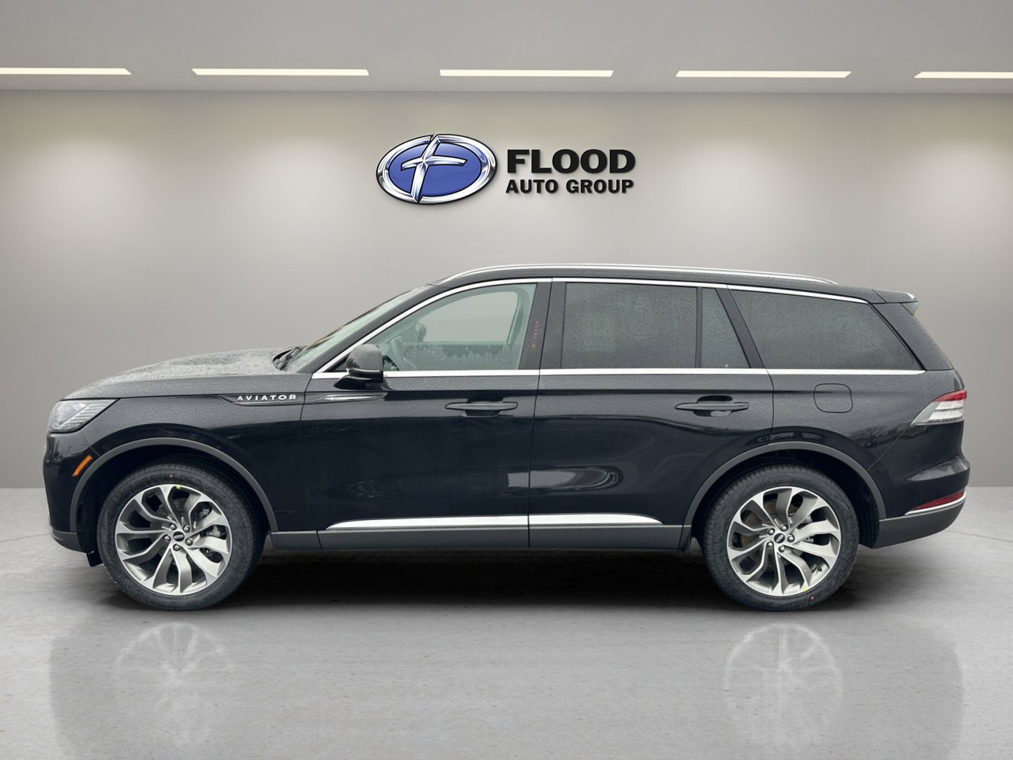 2025 Lincoln Aviator Reserve photo 4