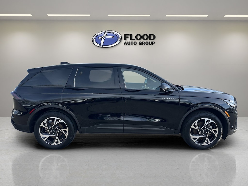 Certified 2024 Lincoln Nautilus Premiere SUV