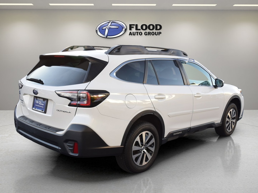 Used 2021 Subaru Outback Premium SUV