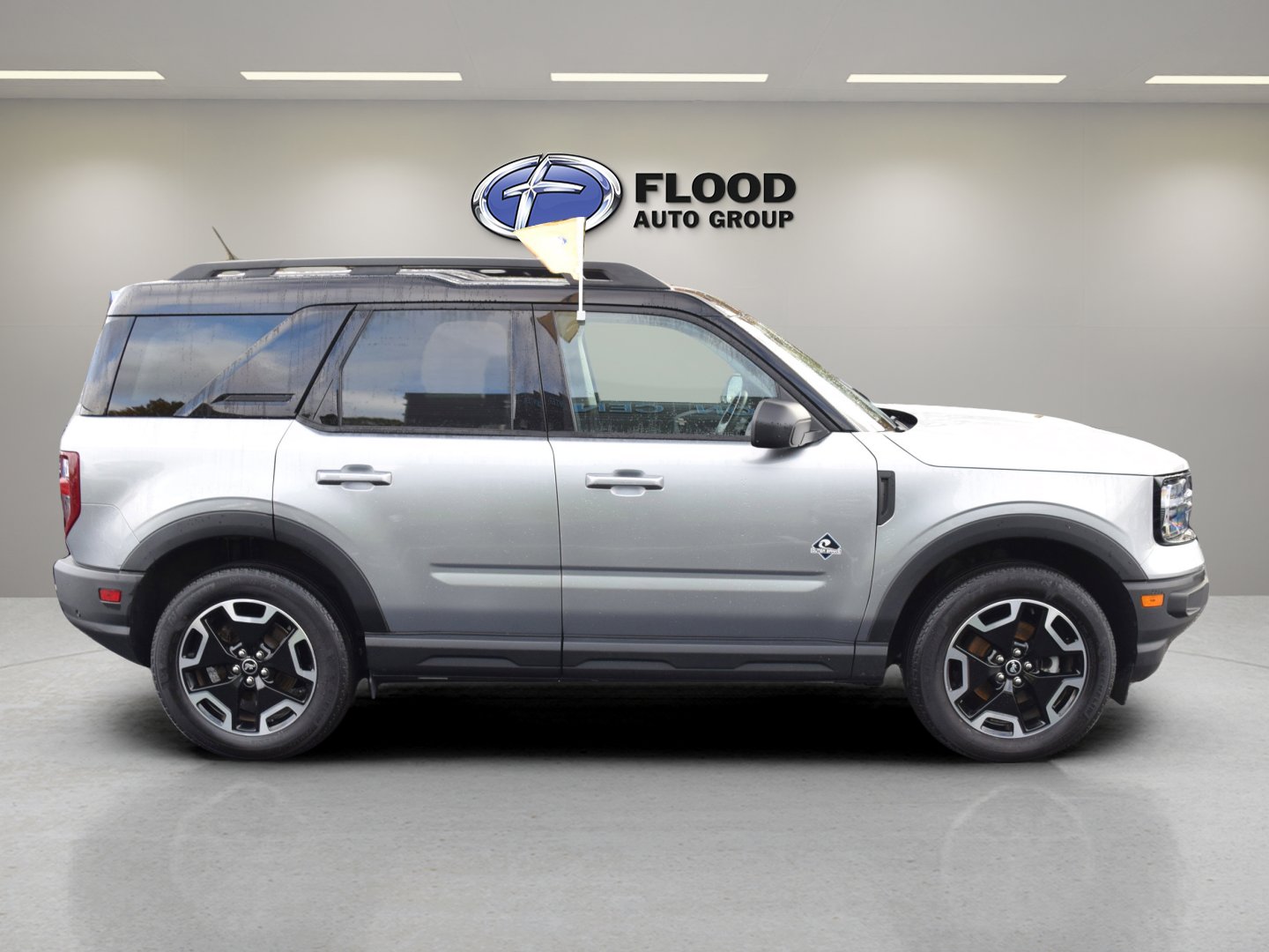 2023 Ford Bronco Sport Outer Banks photo 3