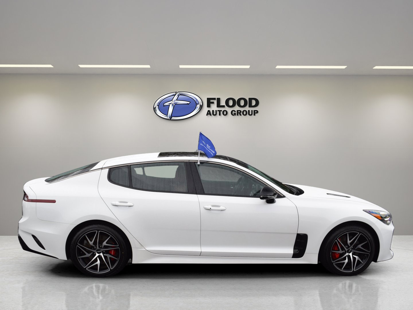 2023 Kia Stinger GT-Line photo 3