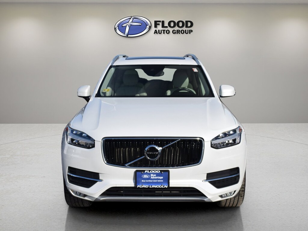 Used 2019 Volvo XC90 T6 Momentum SUV