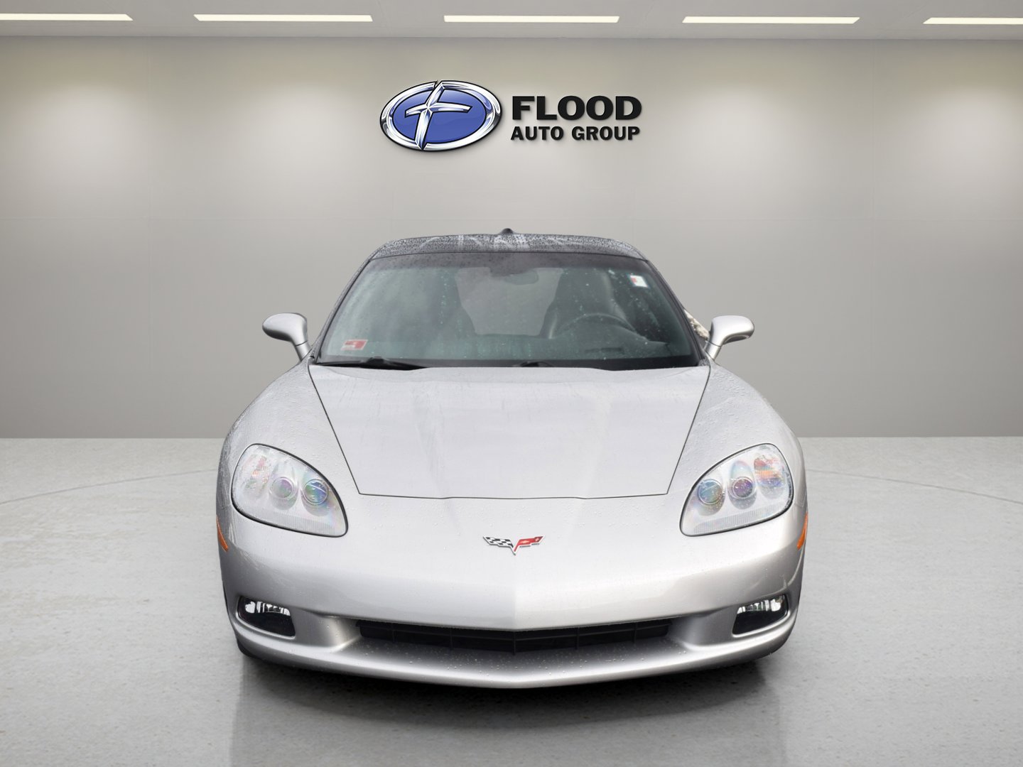 2005 Chevrolet Corvette Base Coupe photo 2