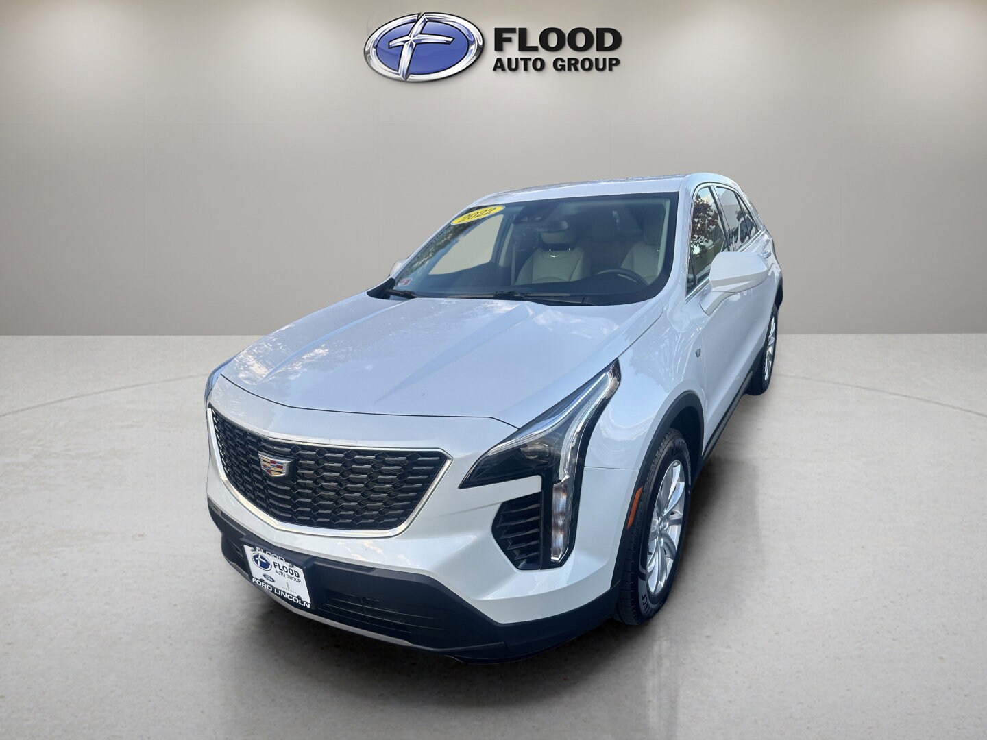 2022 Cadillac XT4 Luxury photo 3