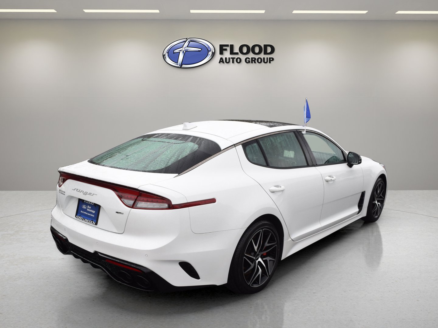 2023 Kia Stinger GT-Line photo 4