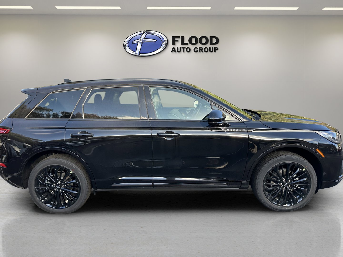 2026 Lincoln Corsair Premiere photo 4