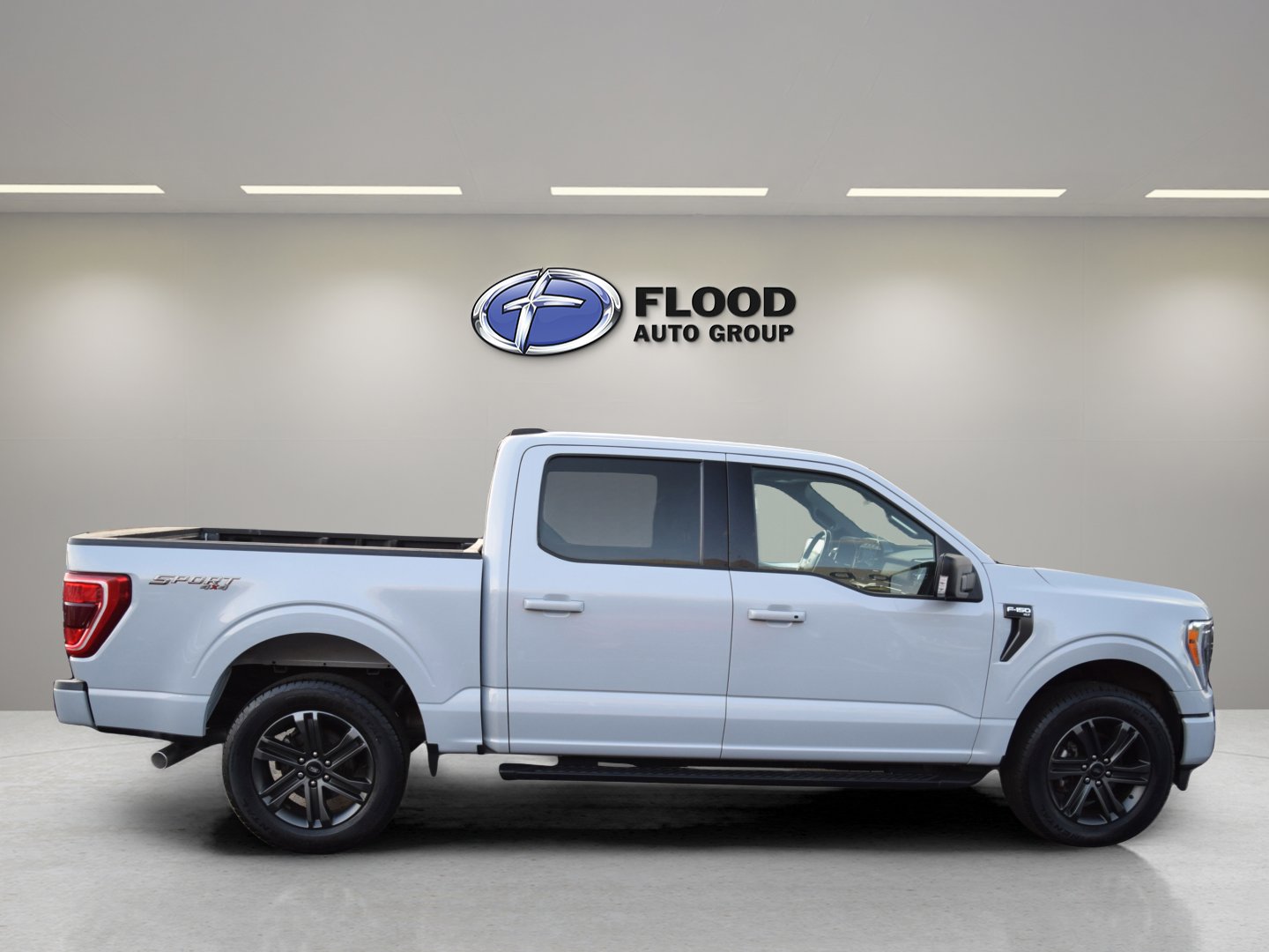 2022 Ford F-150 XLT photo 3