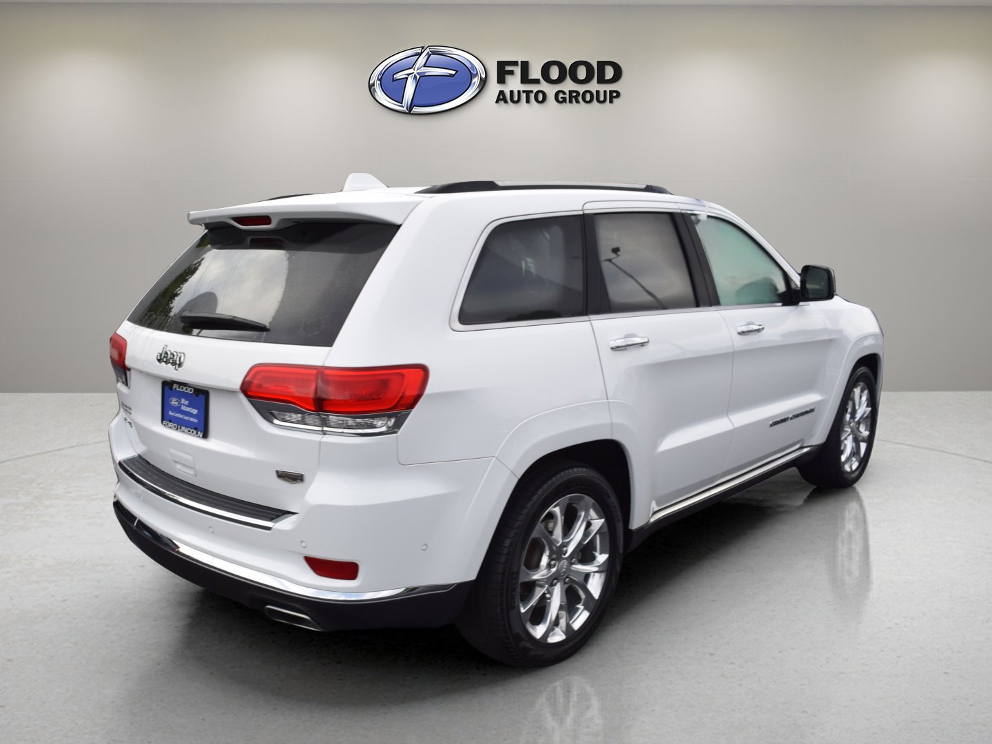 2020 Jeep Grand Cherokee Summit photo 4