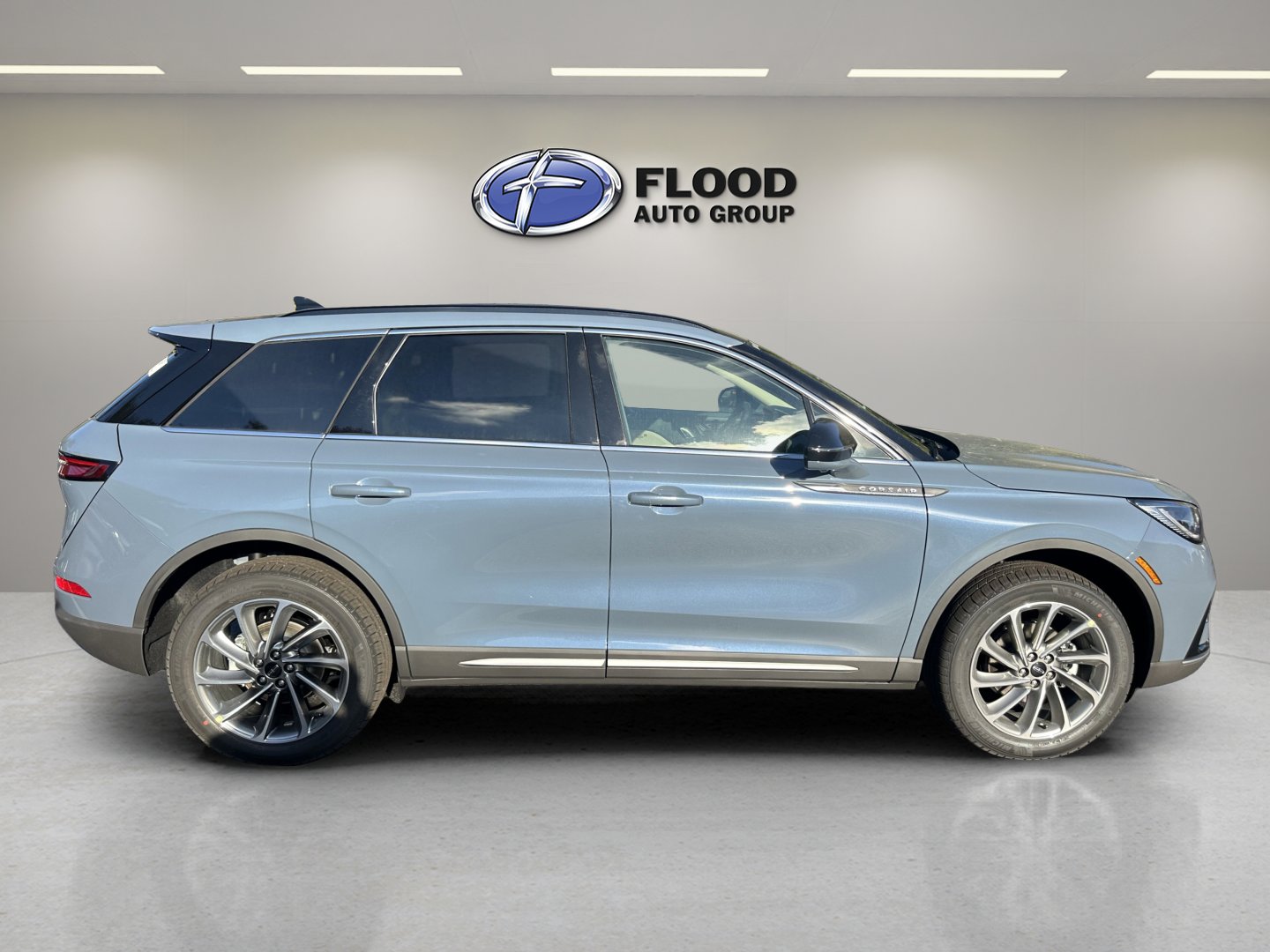 2026 Lincoln Corsair Premiere photo 4