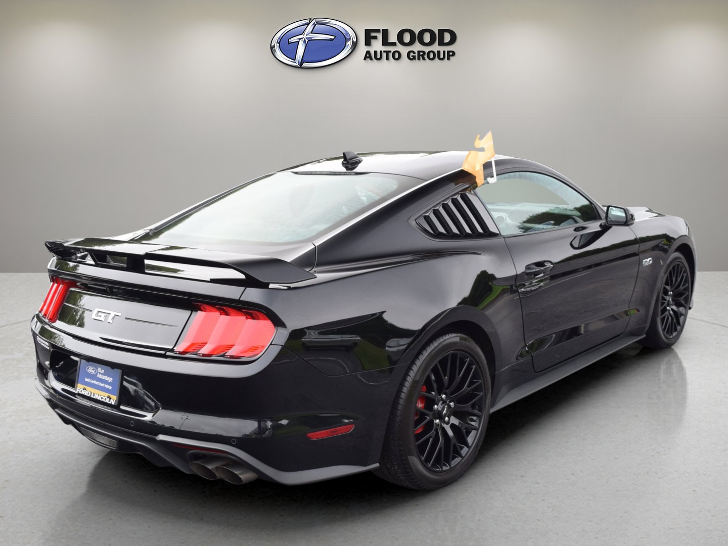 2021 Ford Mustang GT Premium photo 4