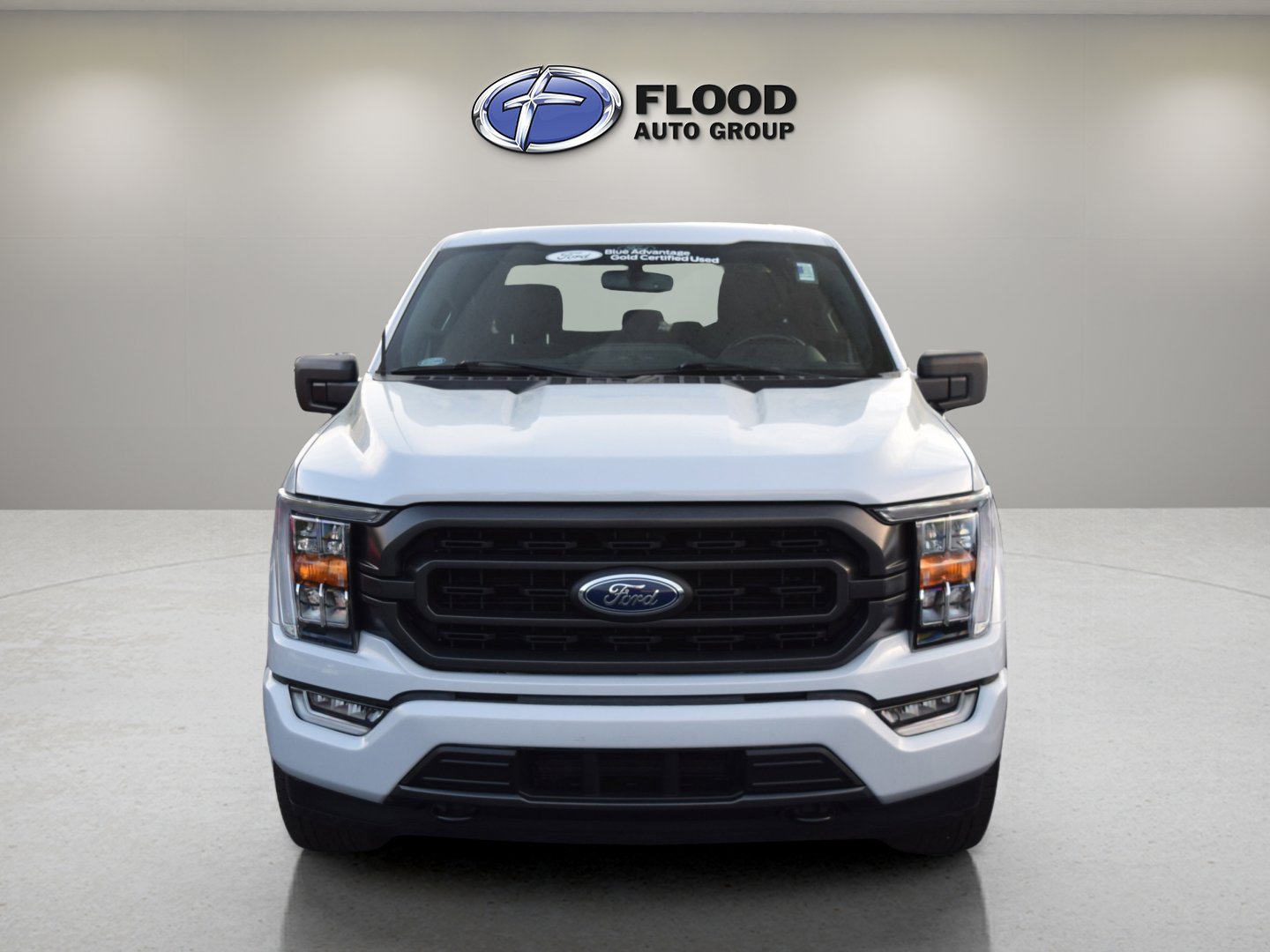 2022 Ford F-150 XLT photo 2