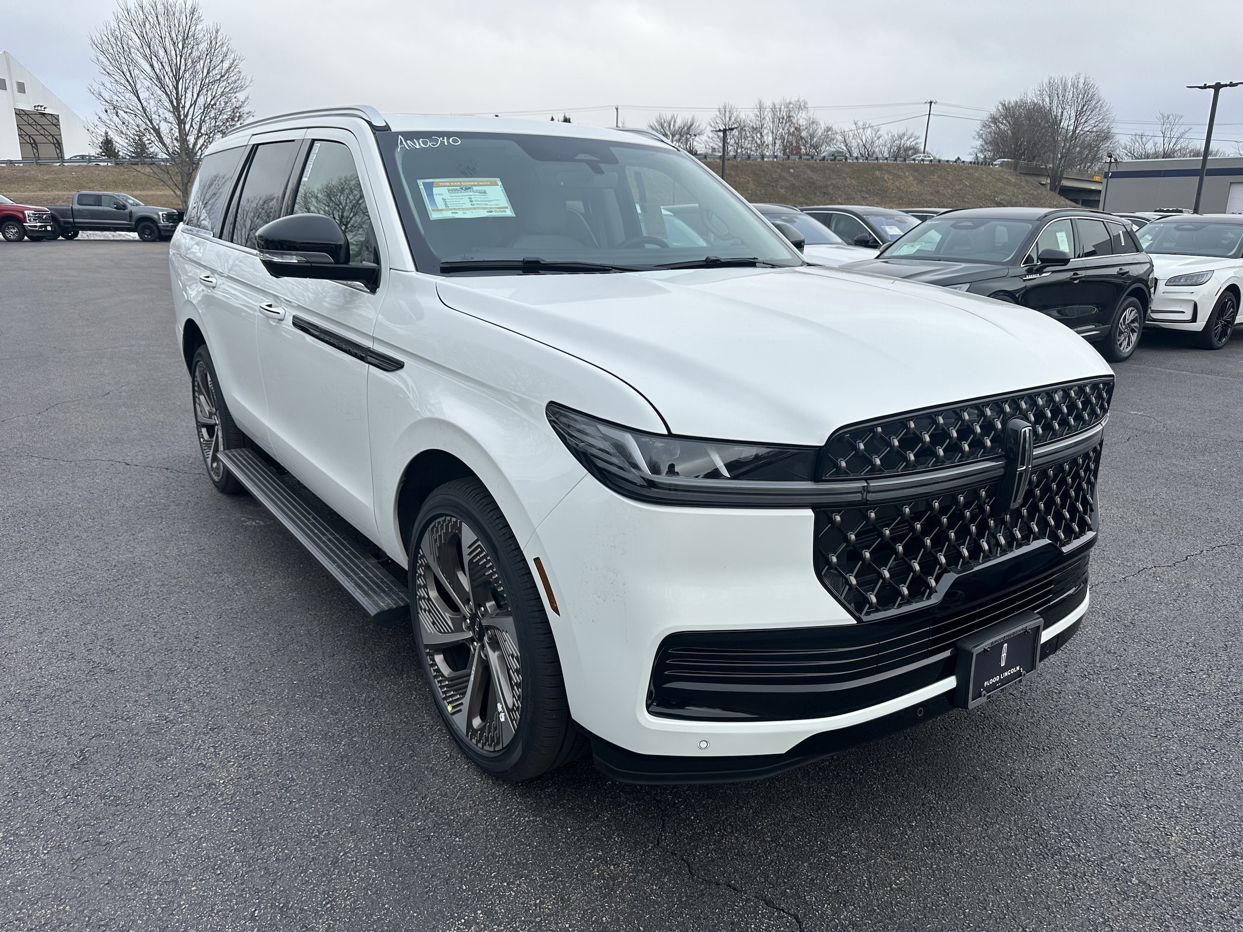 2026 Lincoln Navigator SUV 