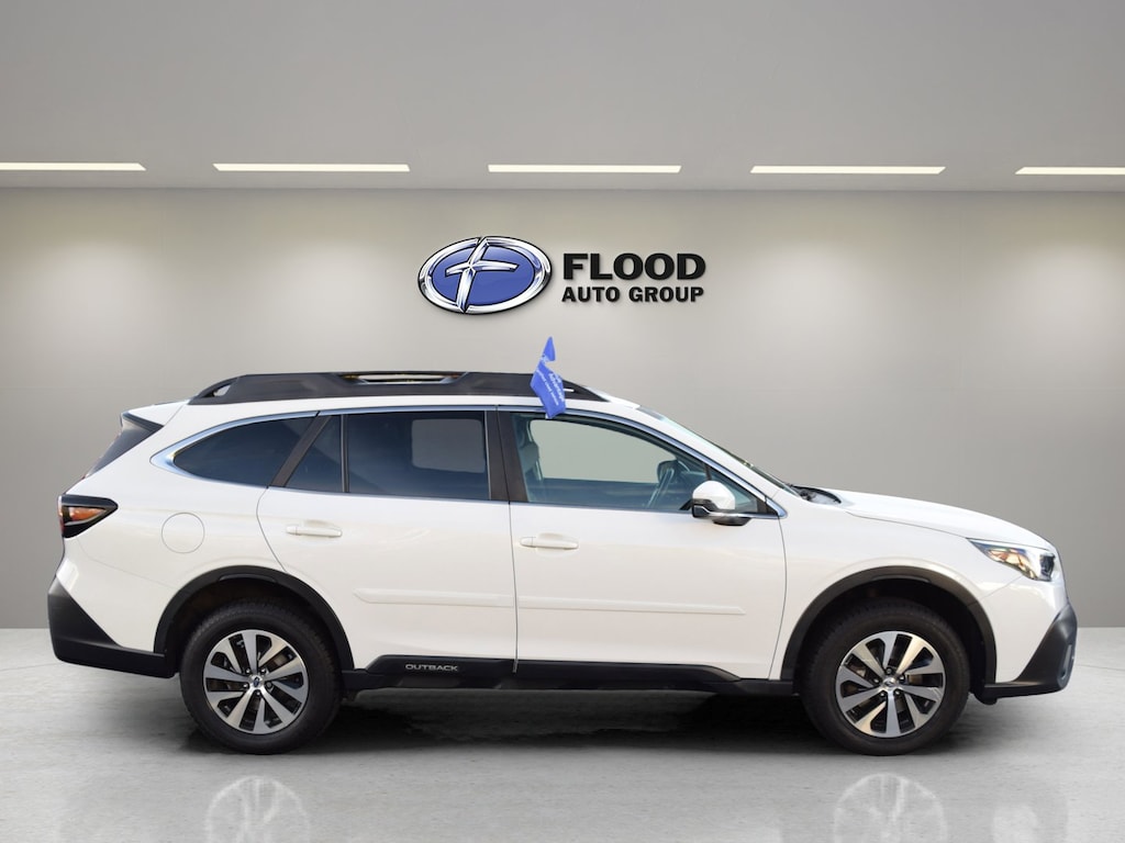 Used 2021 Subaru Outback Premium SUV