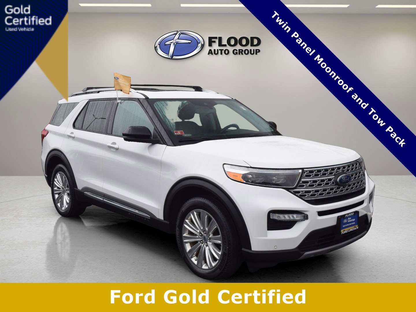 2021 Ford Explorer Limited's photo