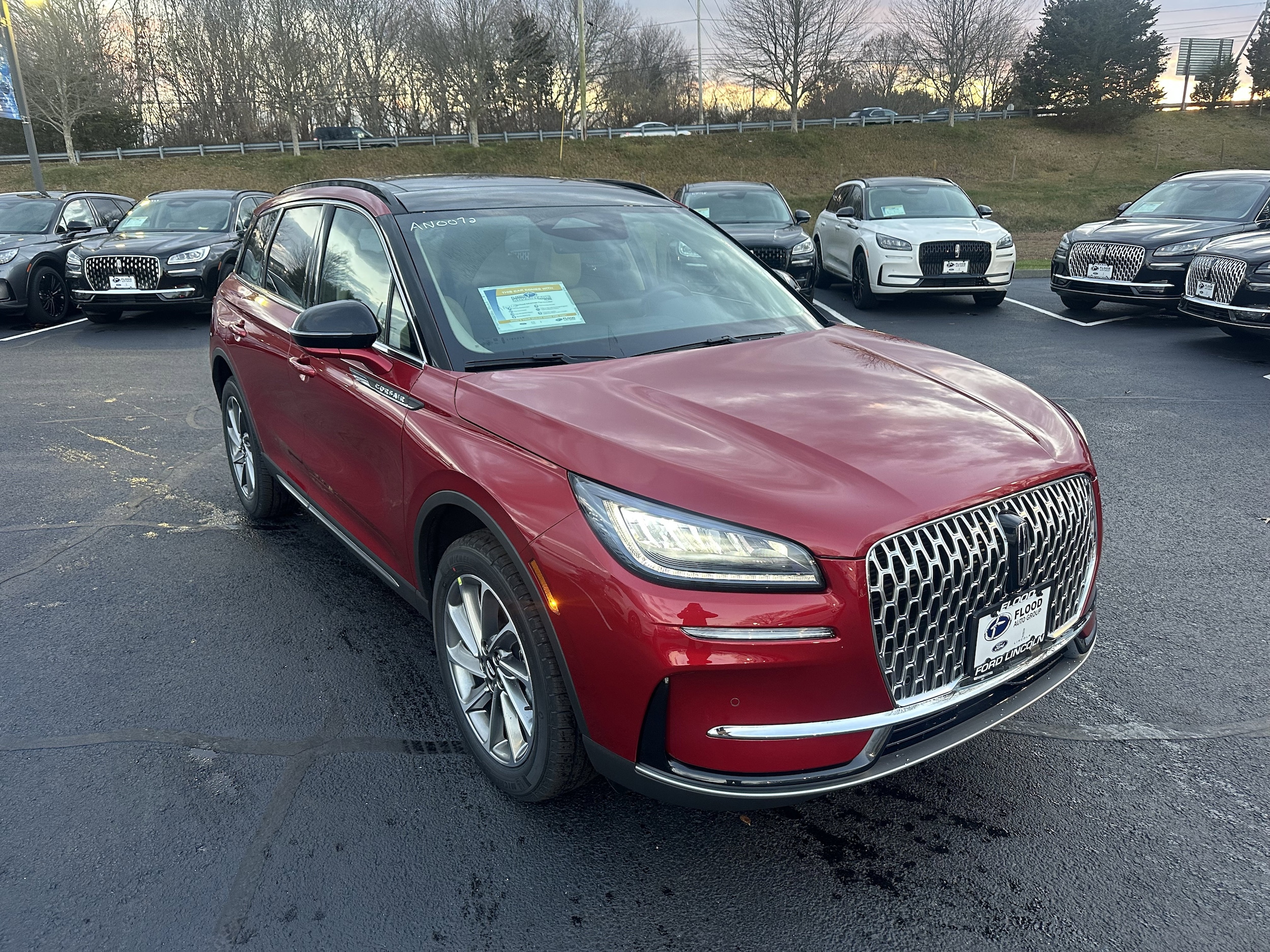 2026 Lincoln Corsair Premiere's photo