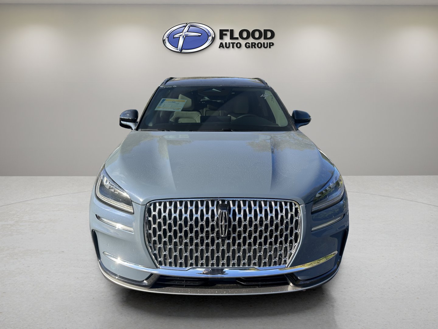 2026 Lincoln Corsair Premiere photo 2