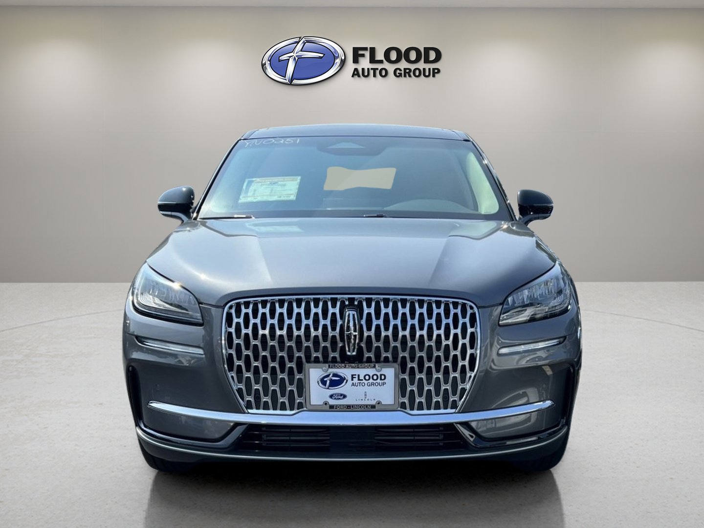 2024 Lincoln Corsair Premiere photo 2