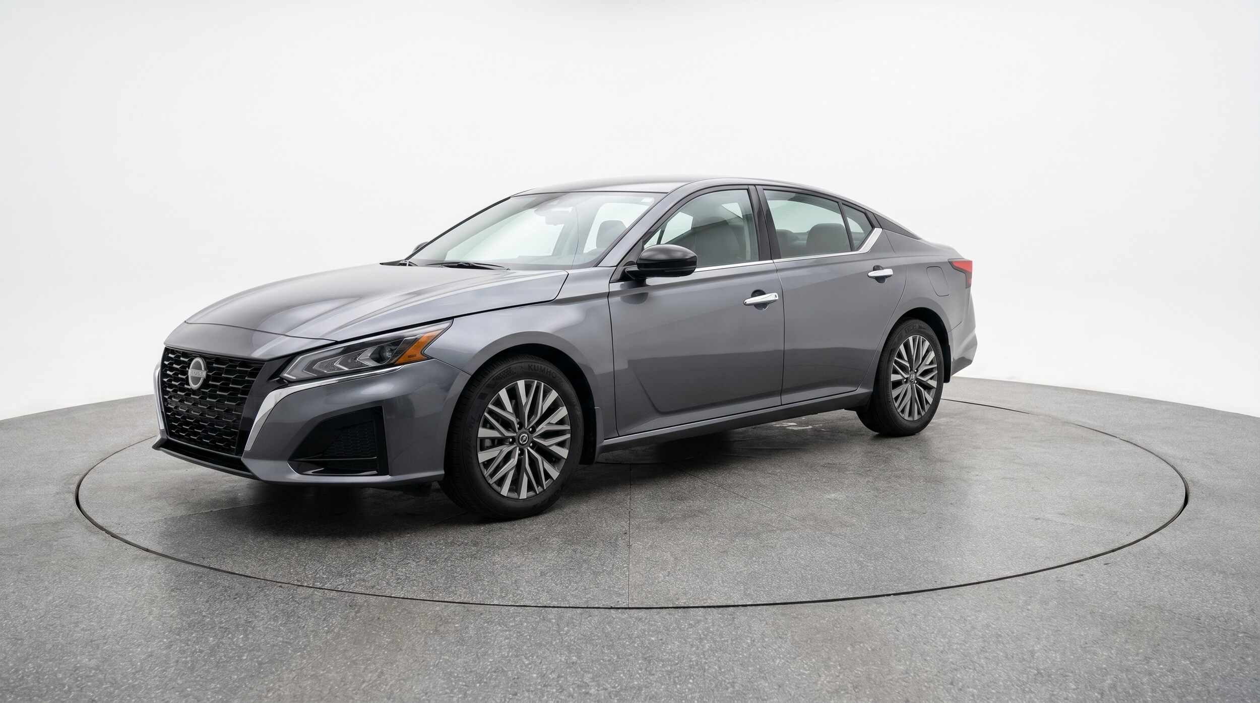 Thumbnail: 2025 Nissan Altima - 3