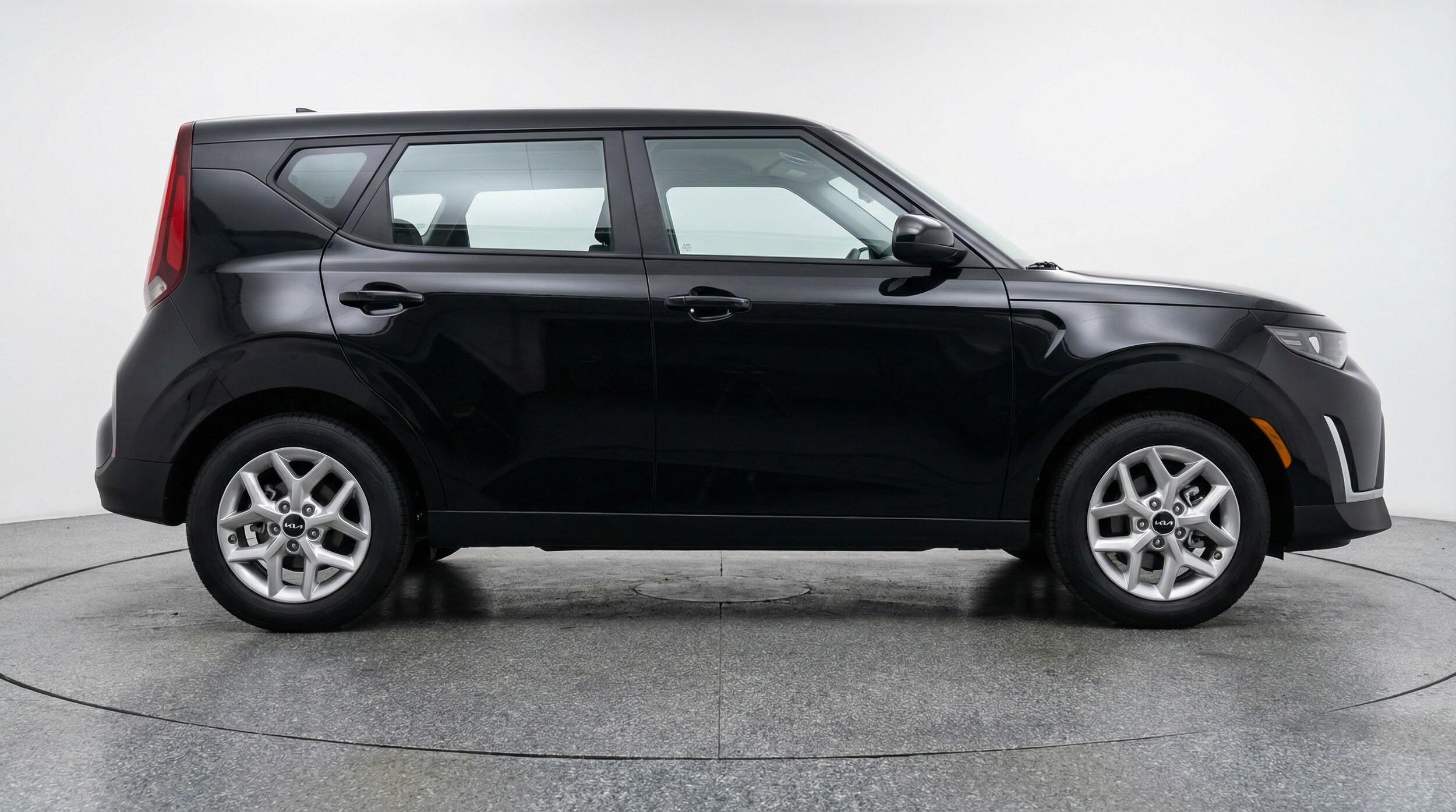 Thumbnail: 2025 Kia Soul - 8