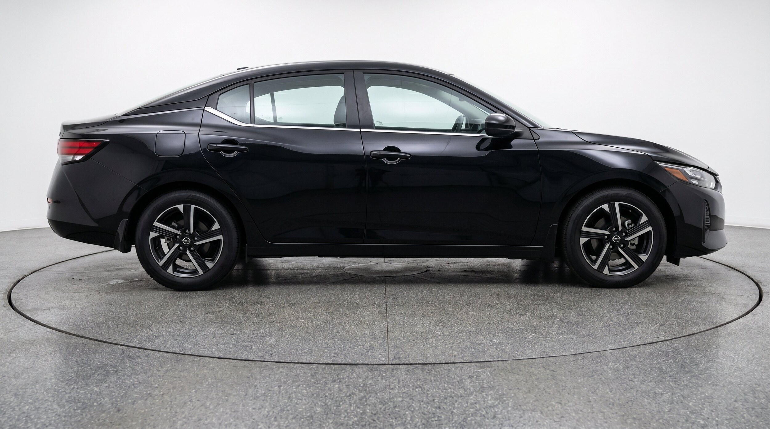 Thumbnail: 2025 Nissan Sentra - 11