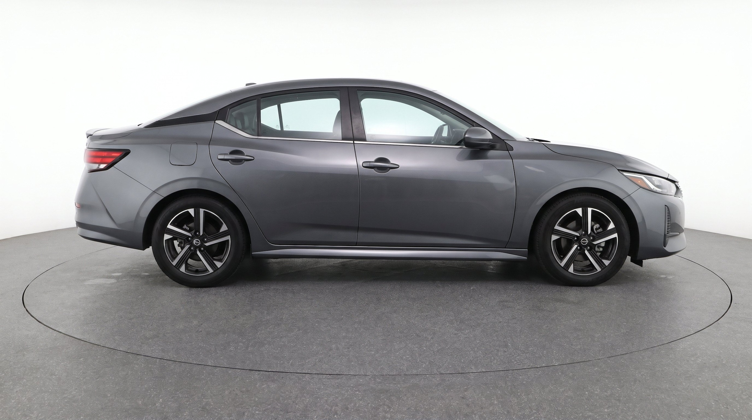 Thumbnail: 2025 Nissan Sentra - 10