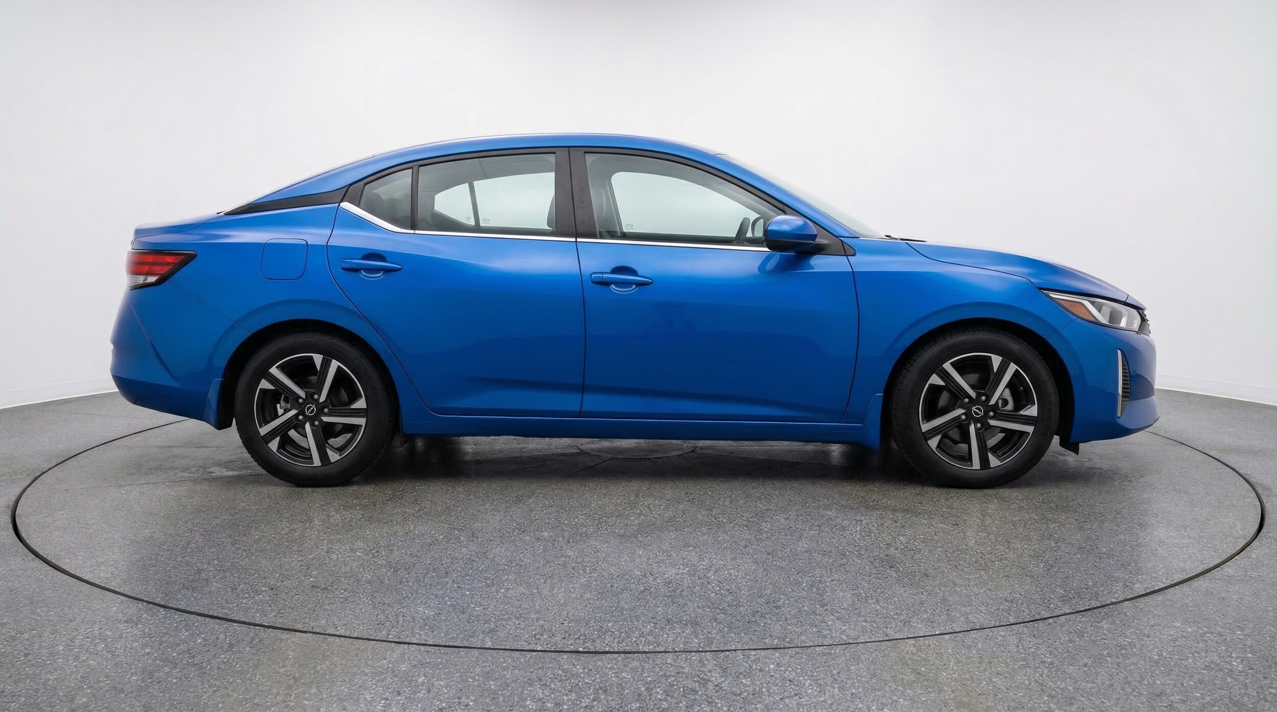 Thumbnail: 2025 Nissan Sentra - 8