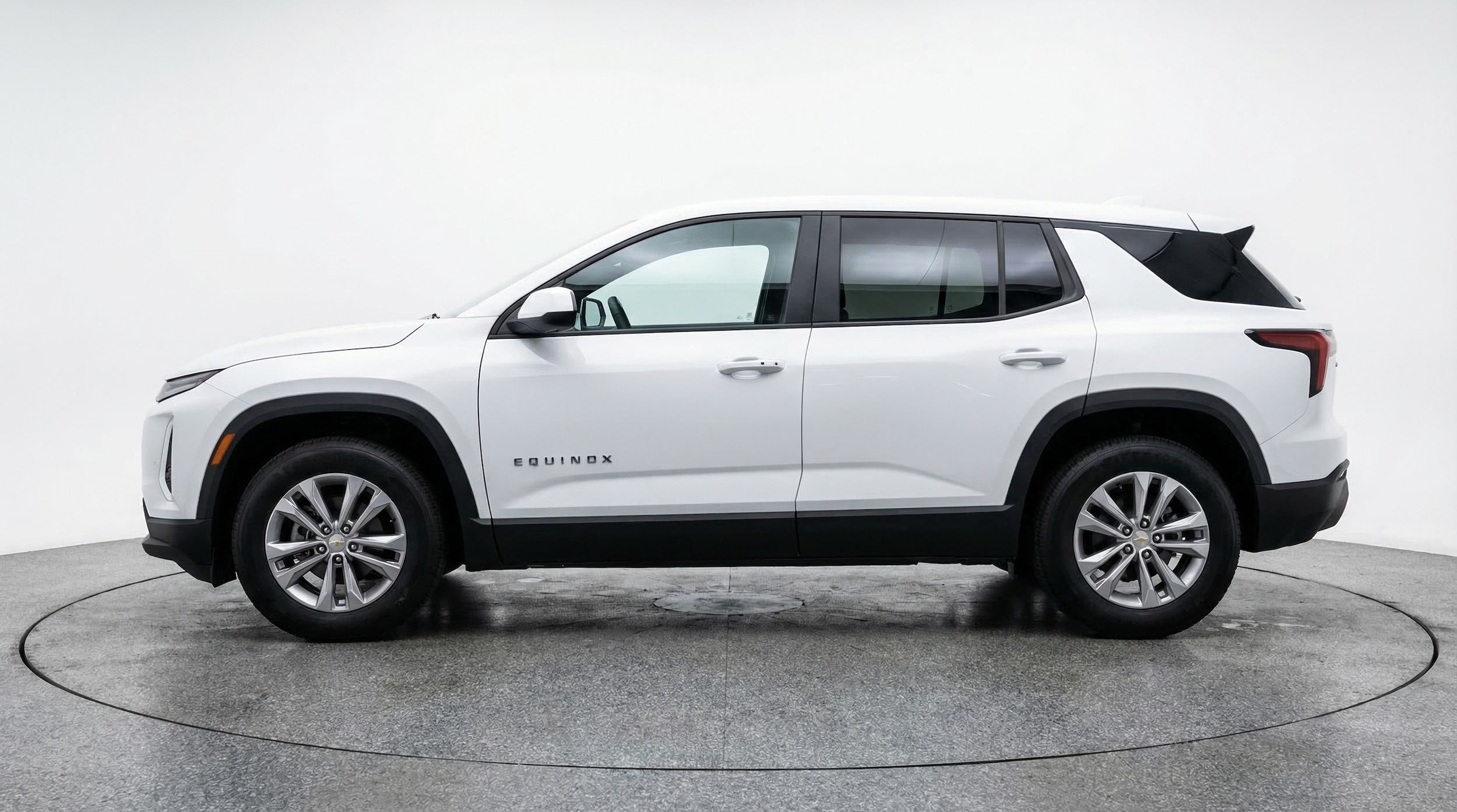 Thumbnail: 2025 Chevrolet Equinox - 4