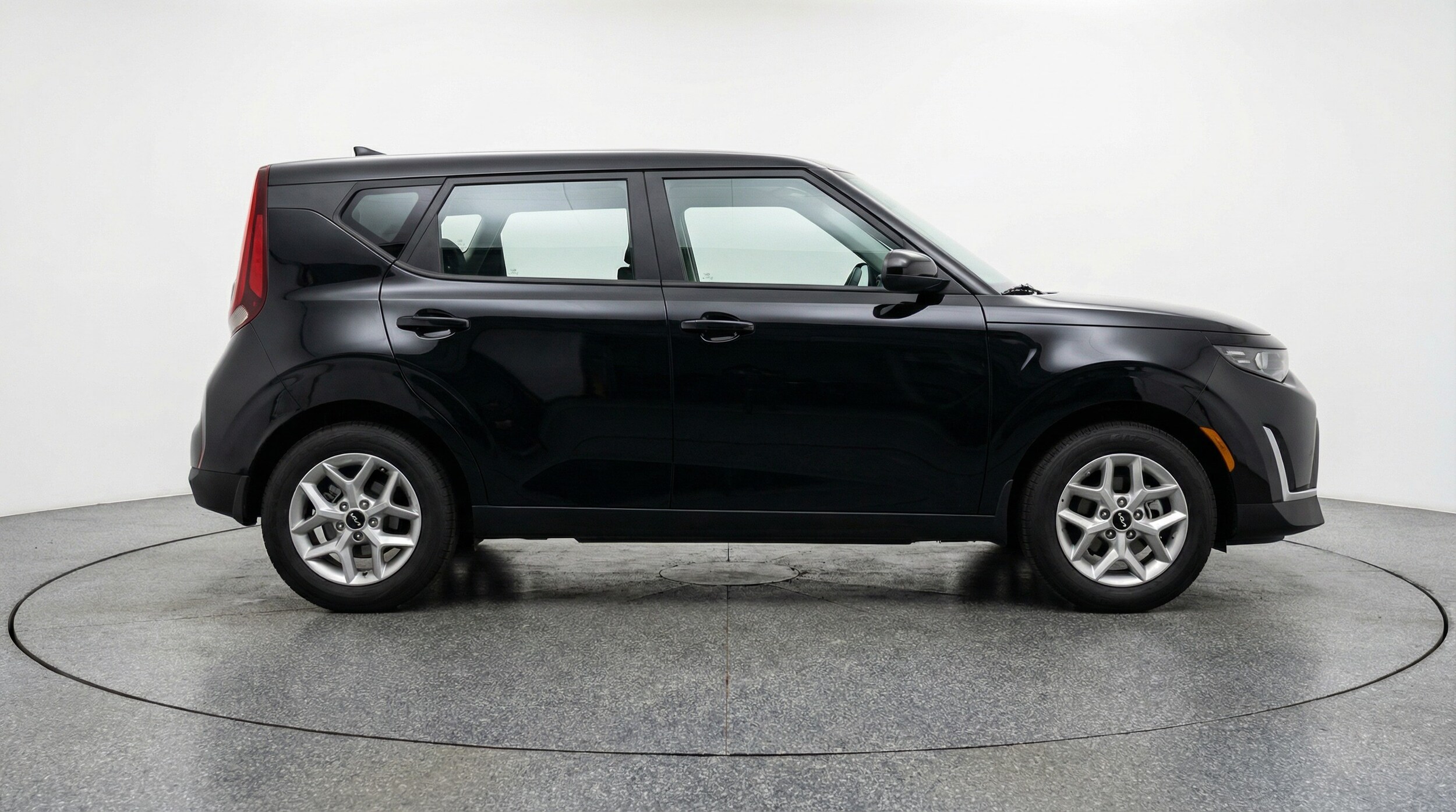 Thumbnail: 2025 Kia Soul - 8