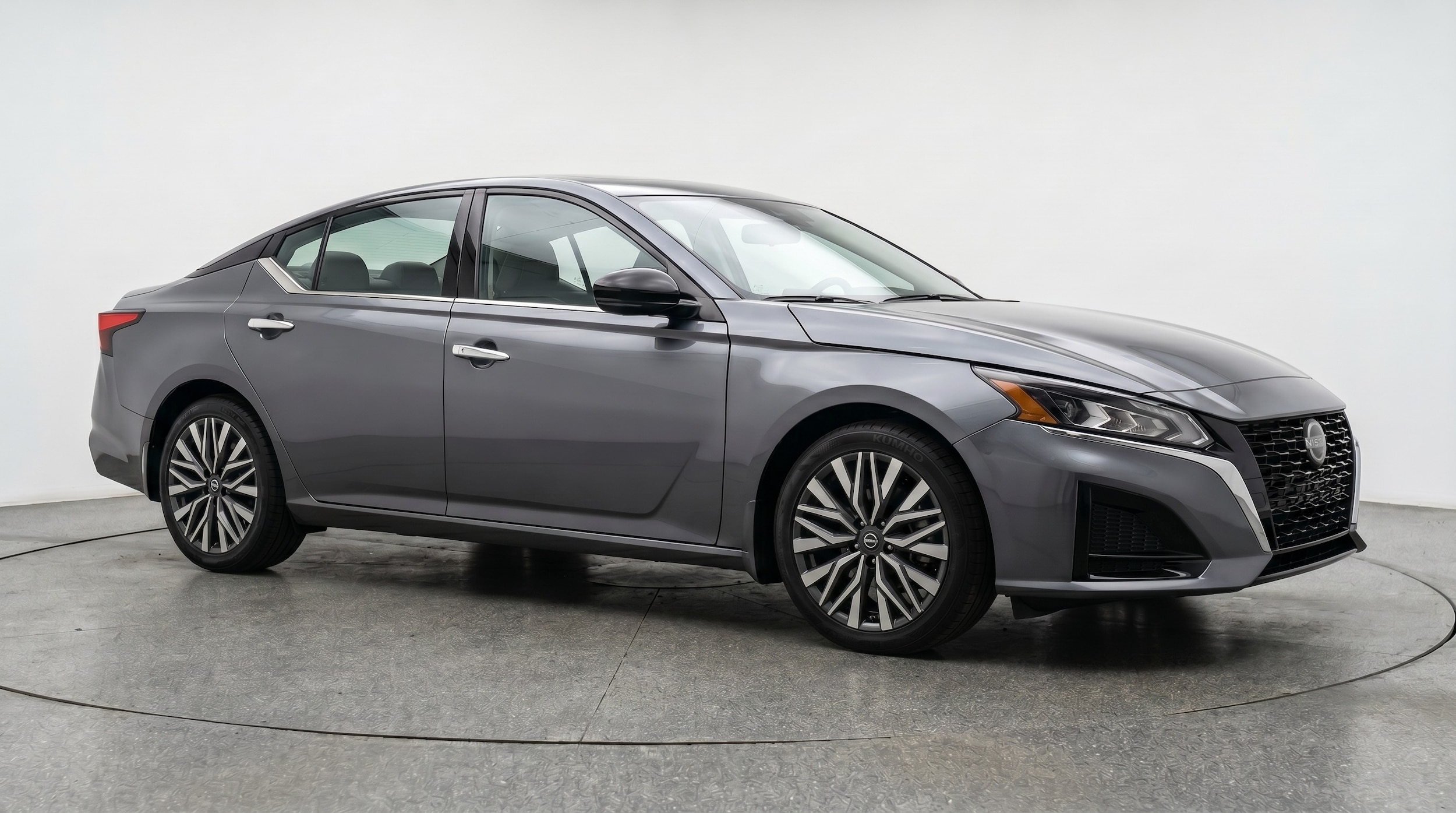Thumbnail: 2025 Nissan Altima - 1