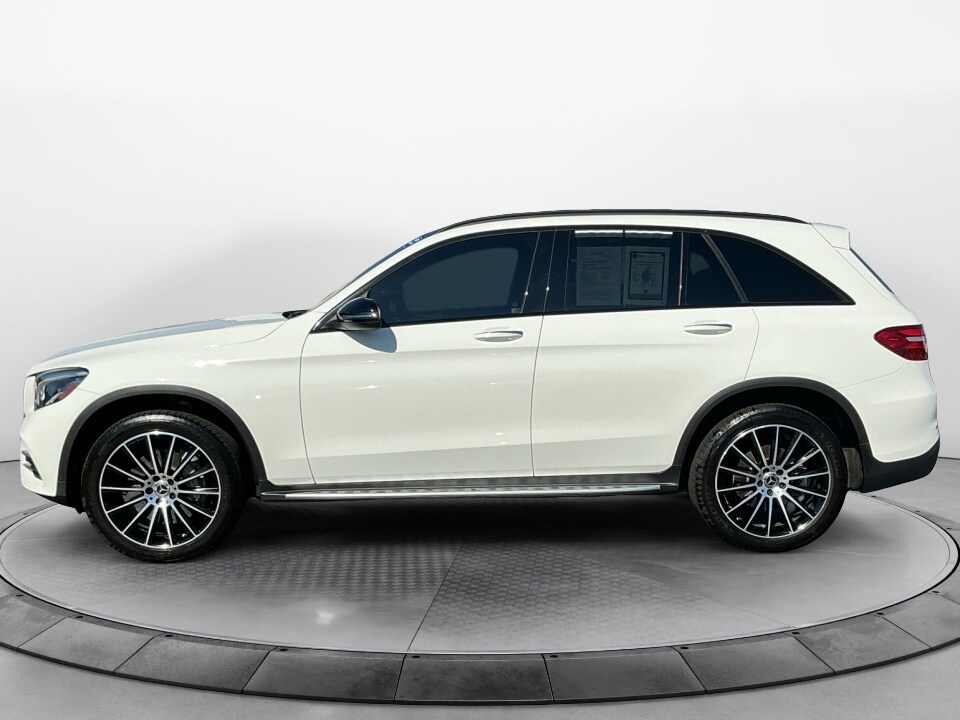 2019 Mercedes Benz GLC 300 photo 4