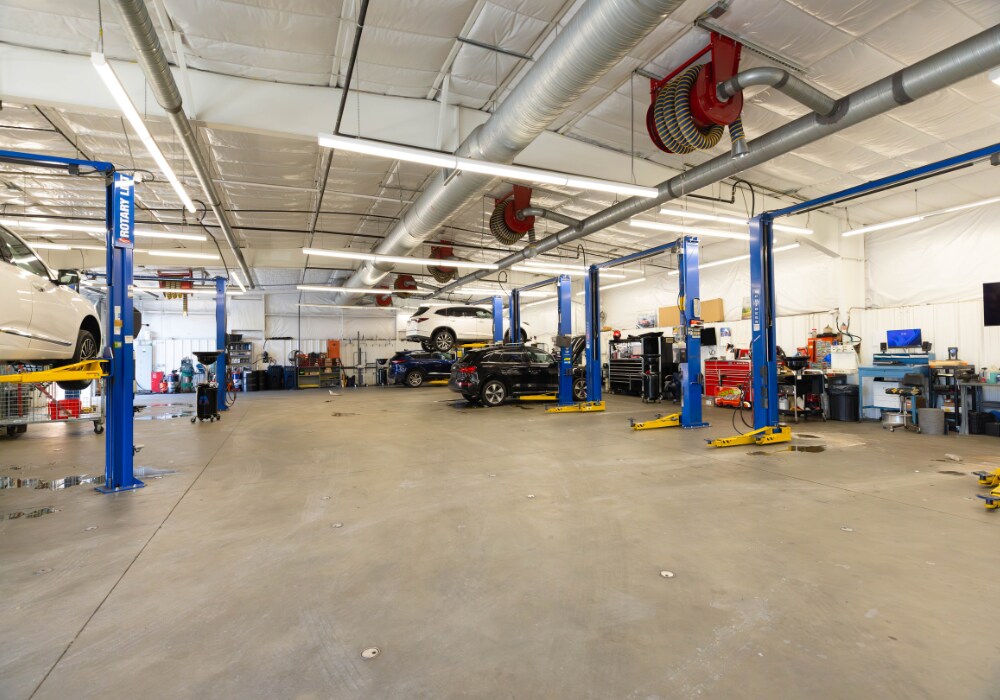 interior of the flow acura service department