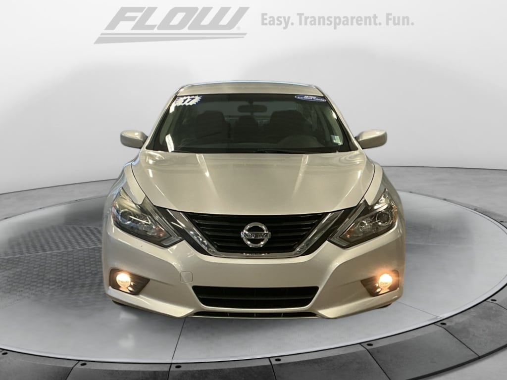 Used 2017 Nissan Altima 2.5 Sedan