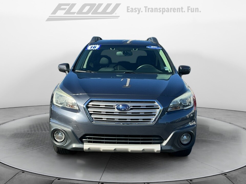 2016 Subaru Outback 2.5i Limited photo 2