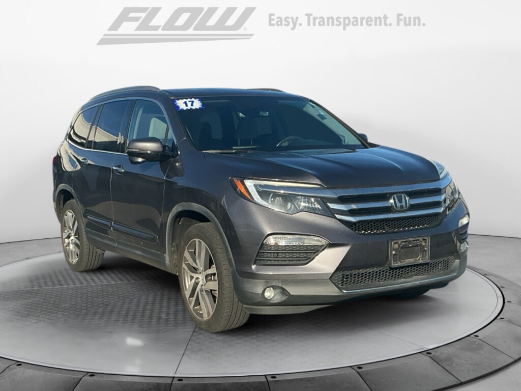 Used 2017 Honda Pilot Touring FWD SUV