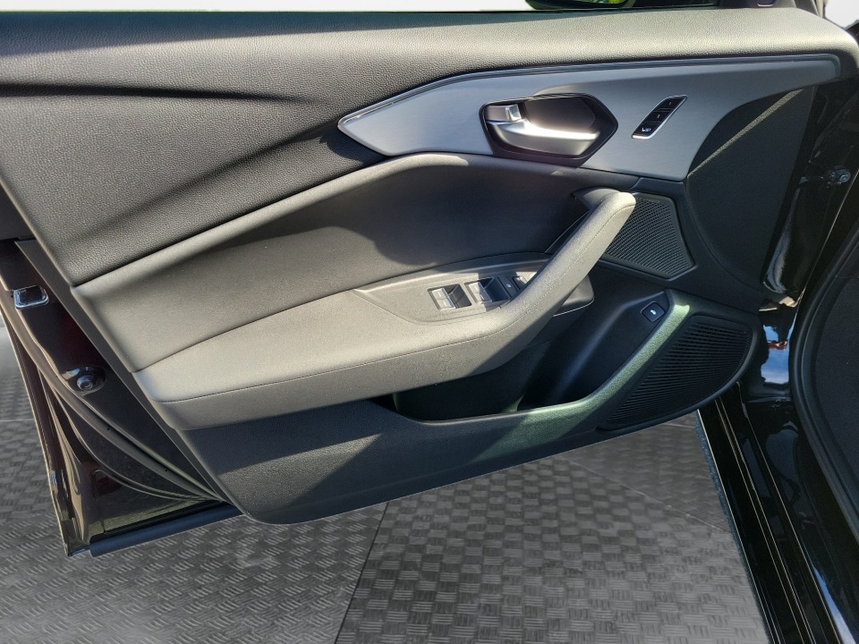 2025 Acura TLX Technology Package - Photo 32