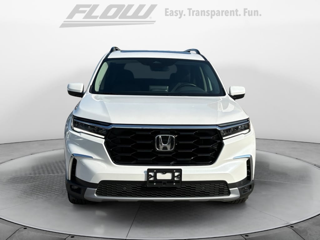 Used 2025 Honda Pilot Touring SUV