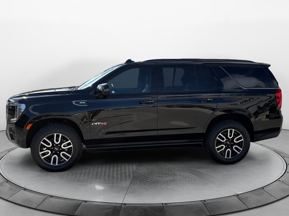 2024 Gmc Yukon AT4 photo 3