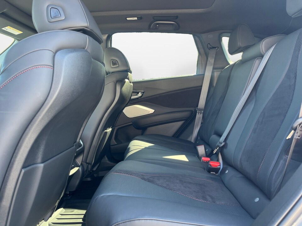 2026 Acura RDX A-Spec Package - Photo 13