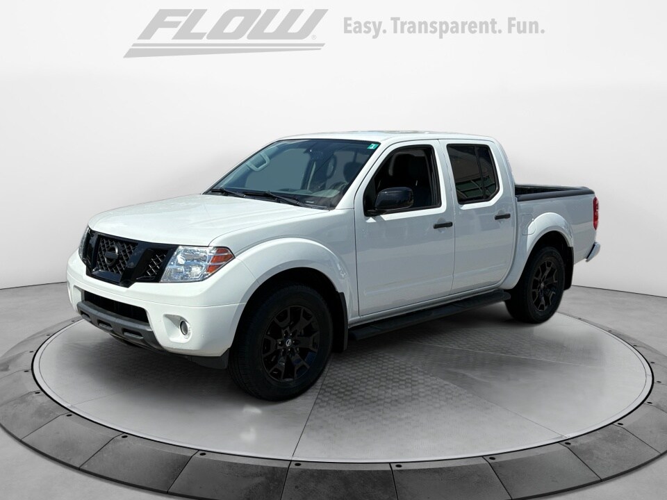 2020 Nissan Frontier Crew Cab SV photo 3