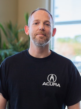 Staff member Chris Skarvelis from 3fba4d1e8862