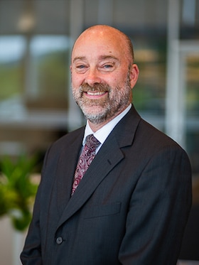 Staff member John Lindstrom from 5077be203d97